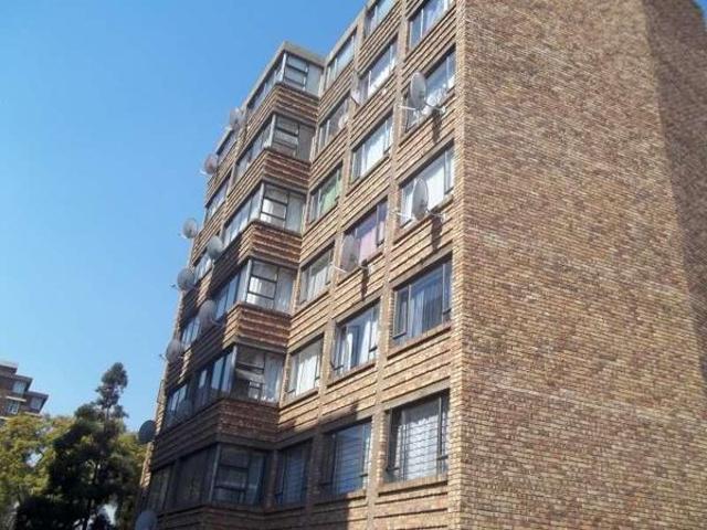 3 Bedroom Apartment in Sunnyside
