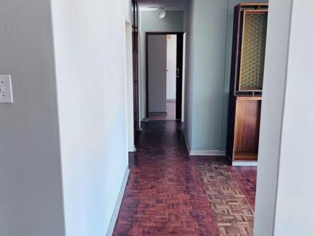 3 Bedroom Apartment in Sunnyside
