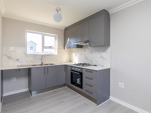3 Bedroom Apartment in Sunningdale