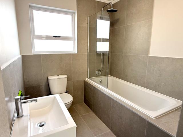 3 Bedroom Apartment in Sunningdale
