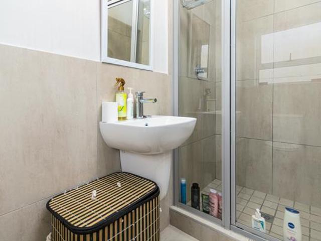 3 Bedroom Apartment in Sunningdale