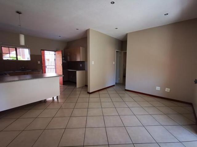 3 Bedroom Apartment in Sagewood