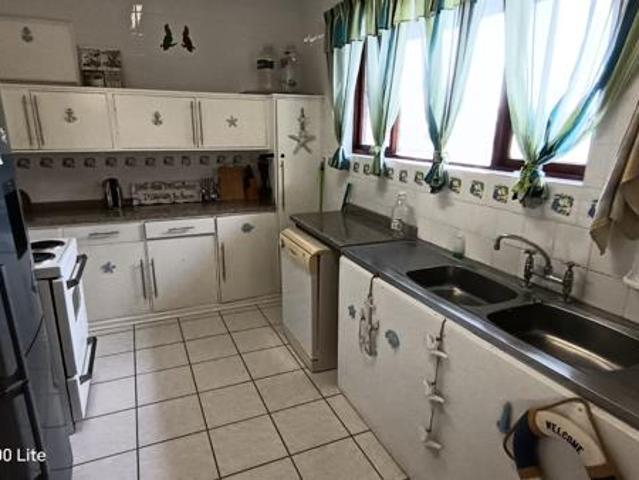 3 Bedroom Apartment in Saint Michaels on Sea