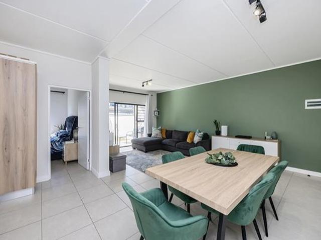 3 Bedroom Apartment in Sandown