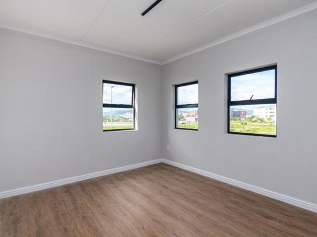 3 Bedroom Apartment in Sandown