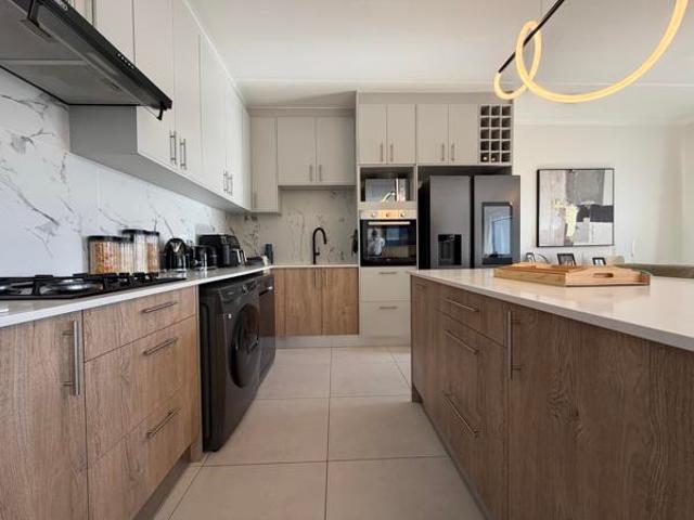 3 Bedroom Apartment in Sandown