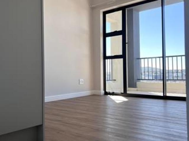 3 Bedroom Apartment in Sandown
