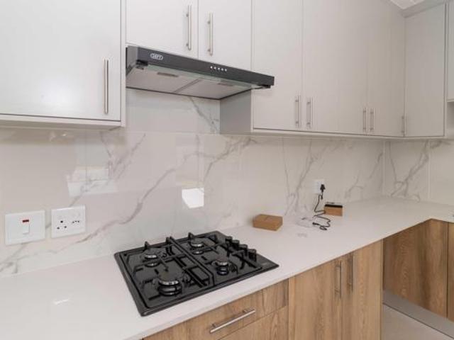 3 Bedroom Apartment in Sandown