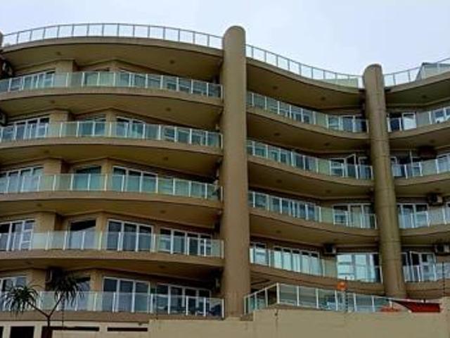 3 Bedroom Apartment in Scottburgh Central