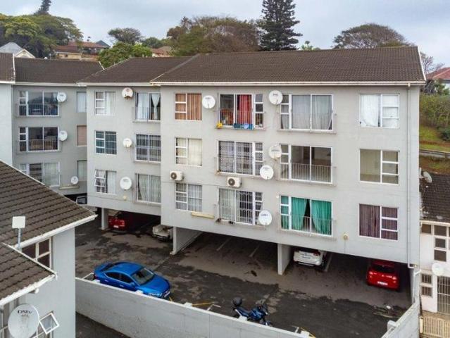 3 Bedroom Apartment in Sea View