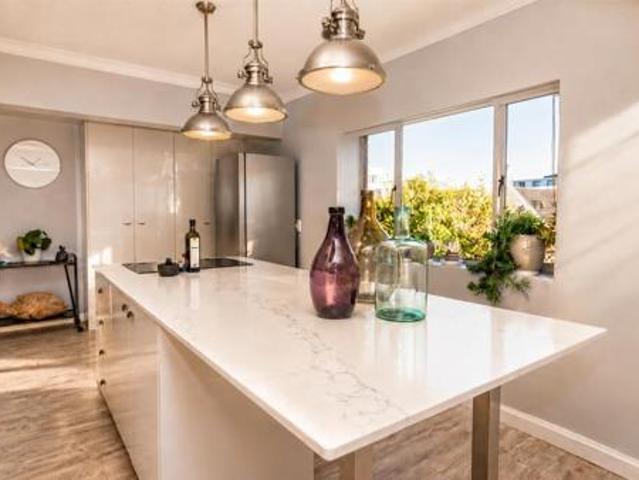 3 Bedroom Apartment in Sea Point