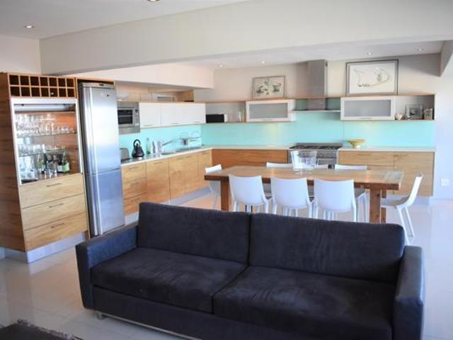 3 Bedroom Apartment in Sea Point