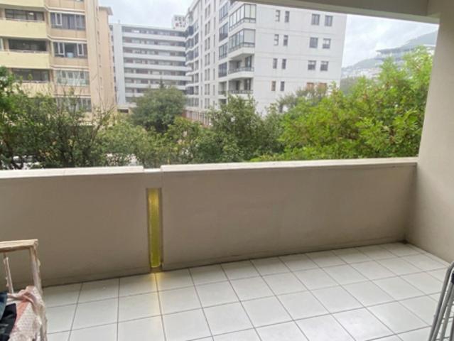 3 Bedroom Apartment in Sea Point