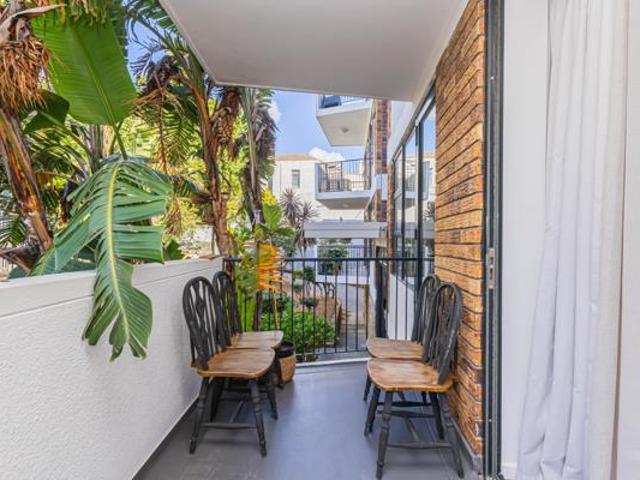 3 Bedroom Apartment in Sea Point