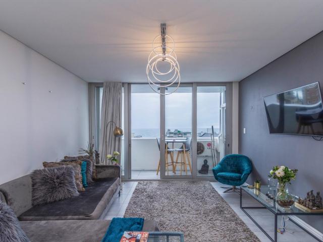 3 Bedroom Apartment in Sea Point