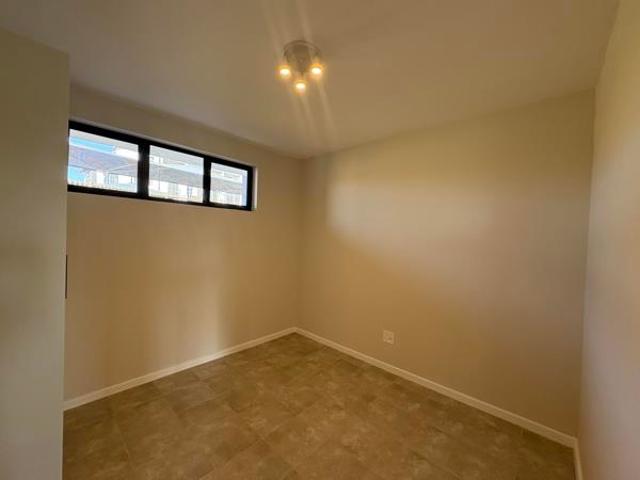 3 Bedroom Apartment in Shakas Head