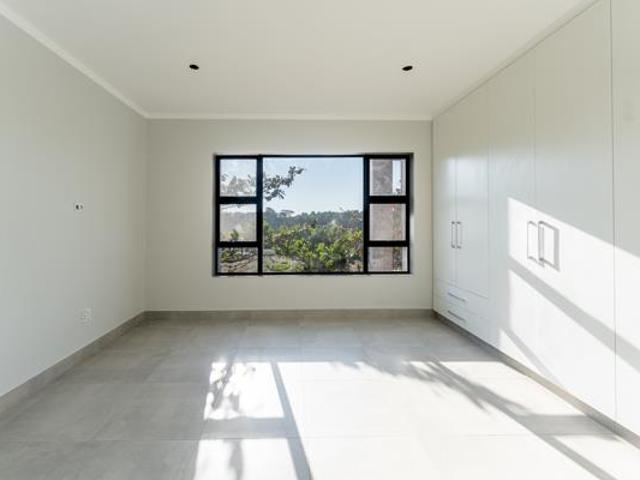 3 Bedroom Apartment in Shakas Rock