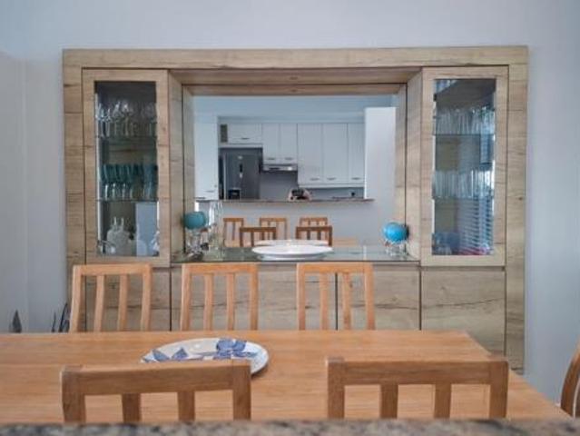 3 Bedroom Apartment in Shakas Rock