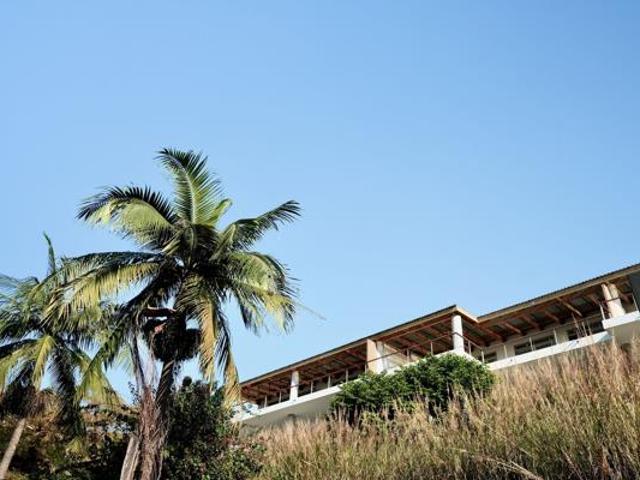 3 Bedroom Apartment in Shakas Rock