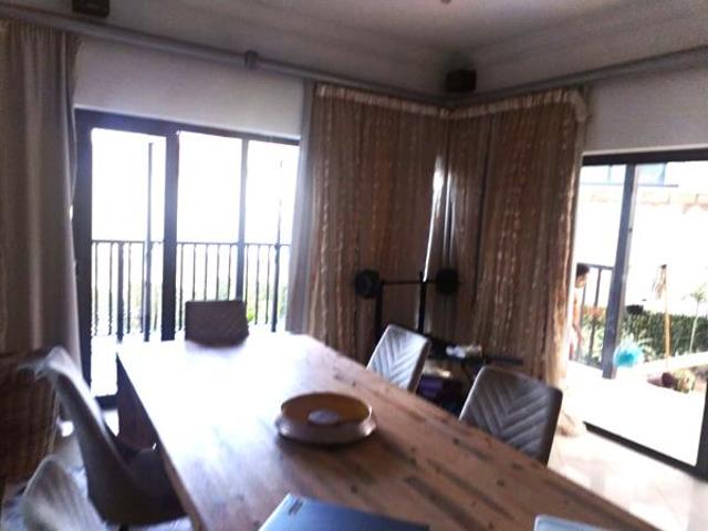 3 Bedroom Apartment in Sheffield Beach