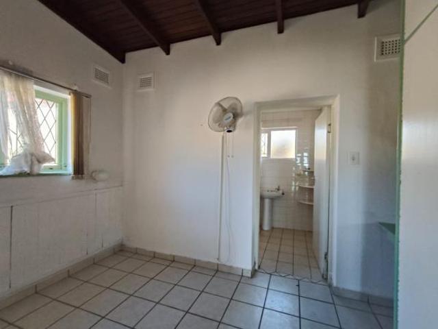 3 Bedroom Apartment in Shelly Beach