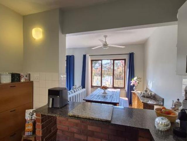 3 Bedroom Apartment in Shelly Beach