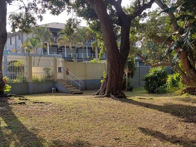 3 Bedroom Apartment in Shelly Beach