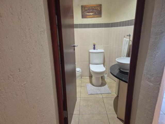 3 Bedroom Apartment in Simbithi Estate