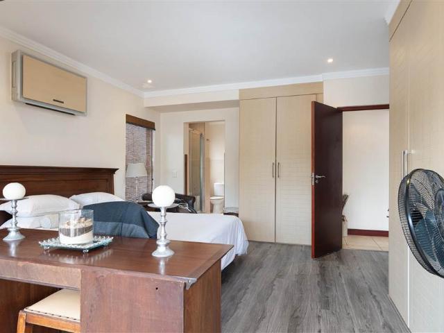 3 Bedroom Apartment in Simbithi Estate