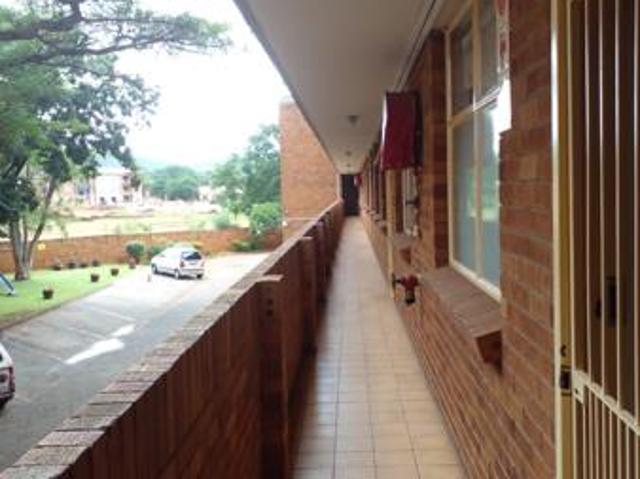 3 Bedroom Apartment in Sinoville