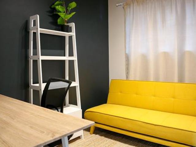 3 Bedroom Apartment in Somerset West Central