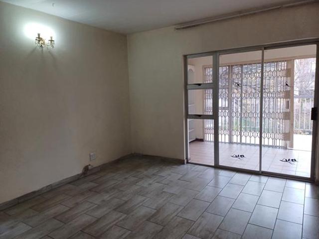 3 Bedroom Apartment in South Crest
