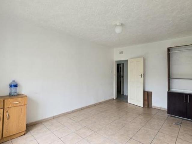 3 Bedroom Apartment in Southernwood