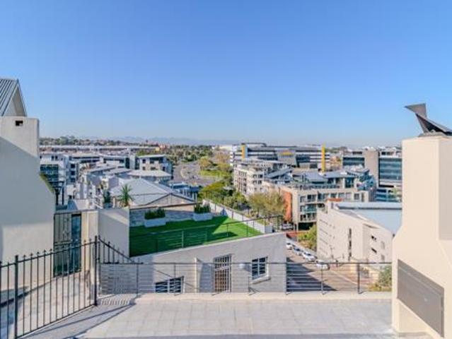 3 Bedroom Apartment in Tyger Valley