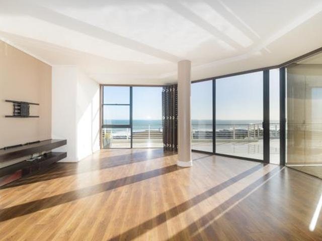 3 Bedroom Apartment in Table View