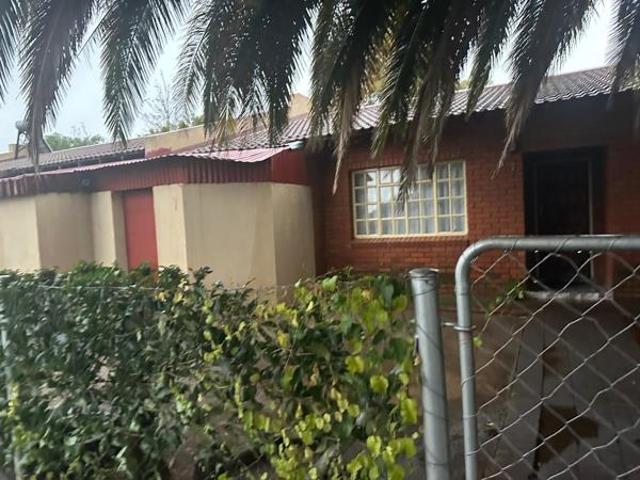 3 Bedroom Apartment in Thaba Nchu