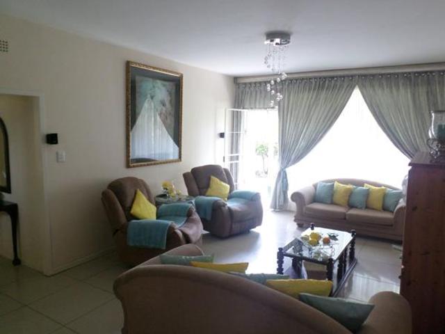 3 Bedroom Apartment in Three Rivers