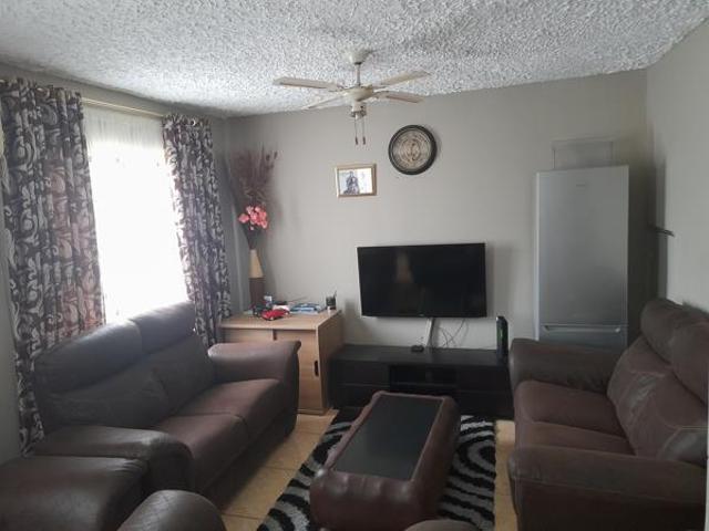 3 Bedroom Apartment in Tongaat Central