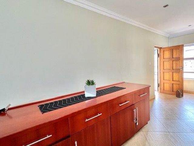 3 Bedroom Apartment in Uvongo