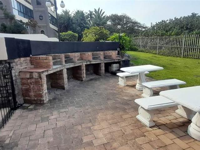 3 Bedroom Apartment in Uvongo