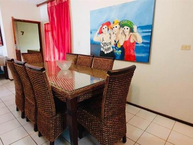 3 Bedroom Apartment in Uvongo