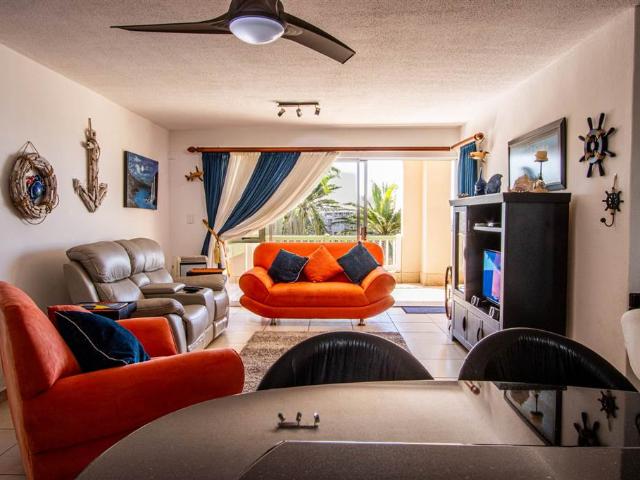3 Bedroom Apartment in Uvongo