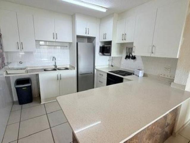 3 Bedroom Apartment in Uvongo