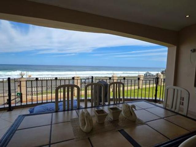 3 Bedroom Apartment in Uvongo Beach