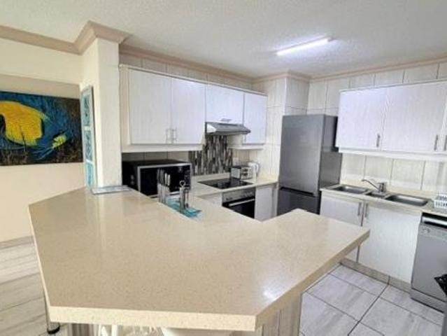 3 Bedroom Apartment in Uvongo