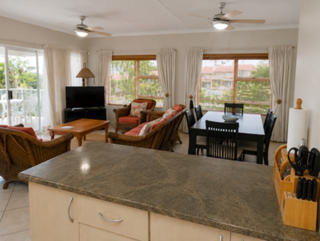 3 Bedroom Apartment in Uvongo Beach