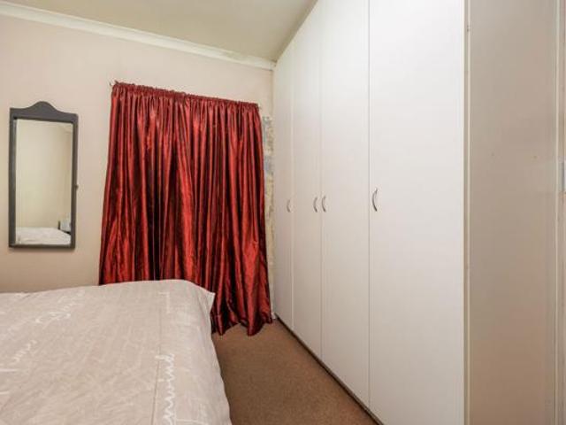 3 Bedroom Apartment in Uitzicht
