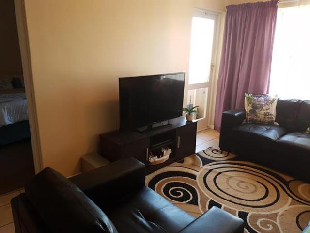 3 Bedroom Apartment in Uitzicht