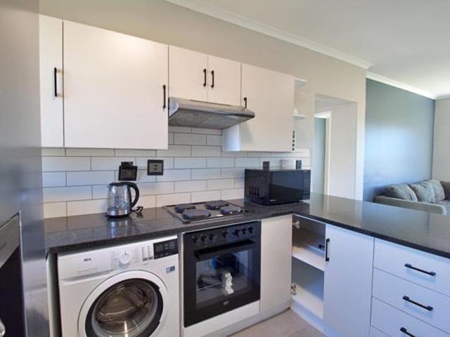 3 Bedroom Apartment in Uitzicht