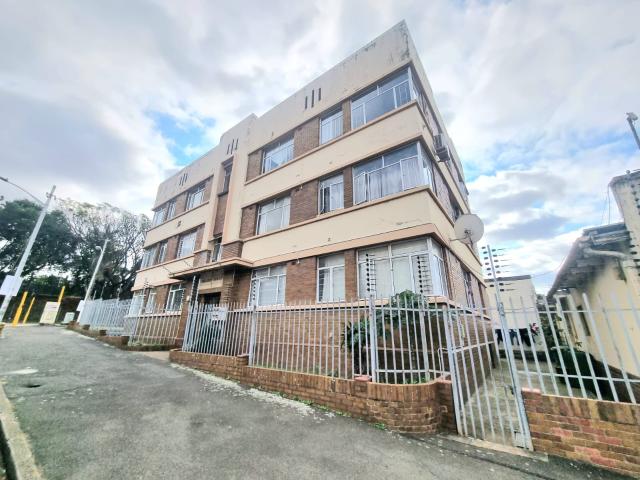 3 Bedroom Apartment in Umbilo